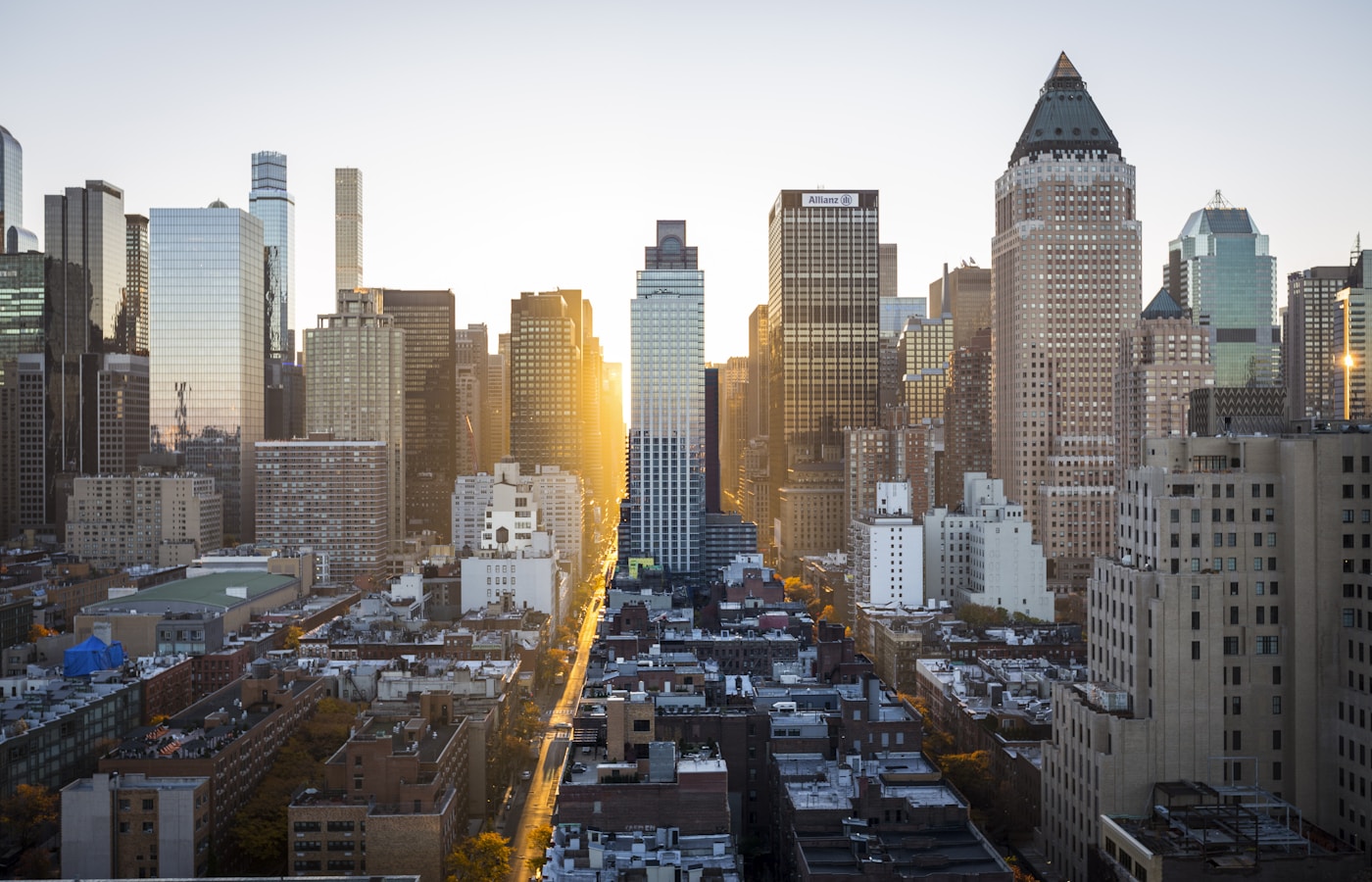 Hands across generations - intergenerational trauma and inherited nervous system patterns